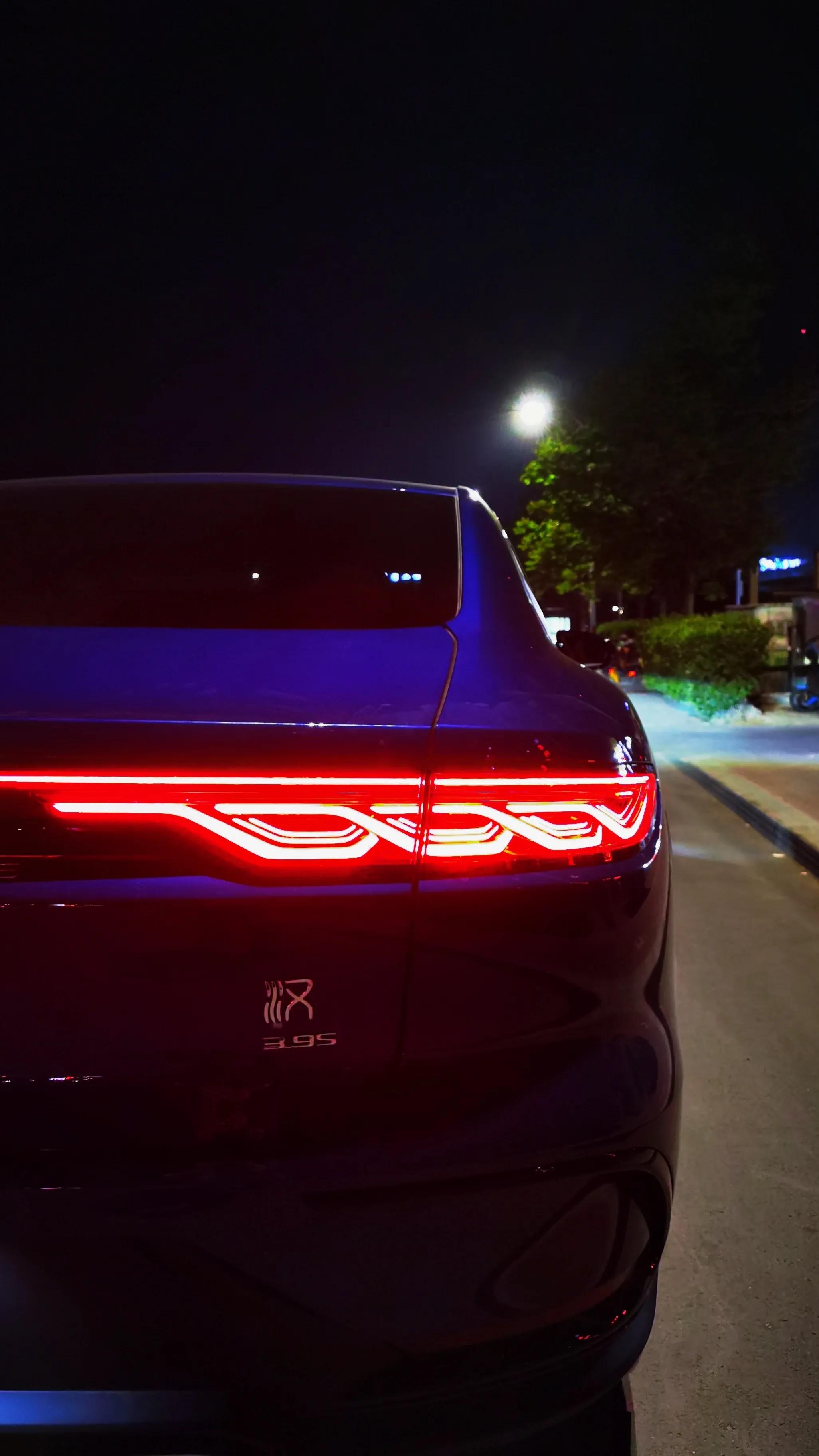 30万比亚迪汉是最快的吗,比亚迪汉30万这个车值吗