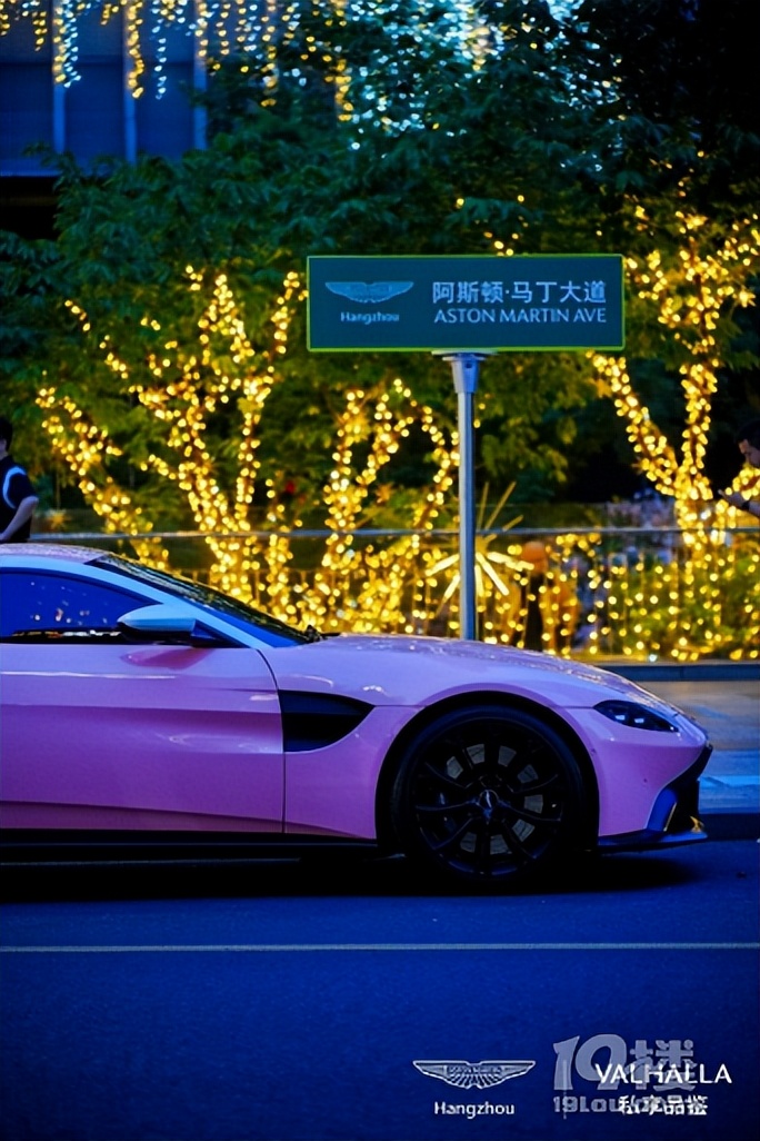 传奇阿斯顿马丁的高燃时刻,阿斯顿马丁杭州视频
