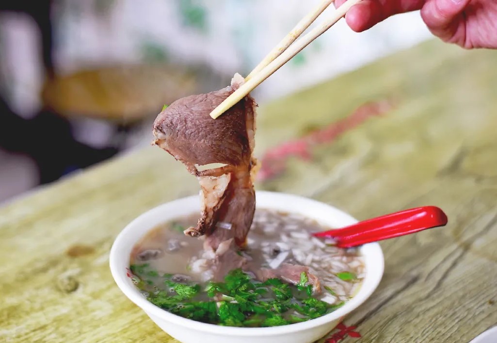 沿海哪里吃海鲜最好吃,中国第一滩海鲜美食推荐