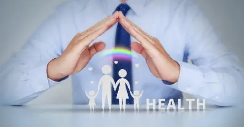 拔一颗牙用小半天时间，怪不得年轻时候遇见的牙医，都是保守治疗