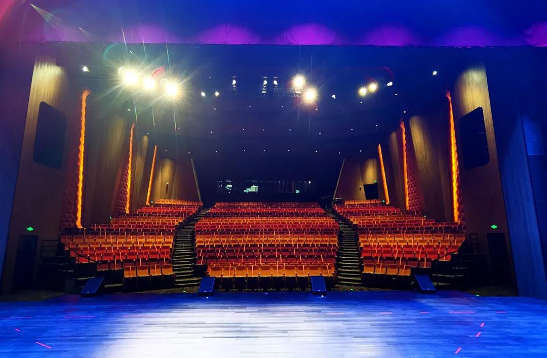 购物中心最新吸引年轻人业态,购物中心现代化