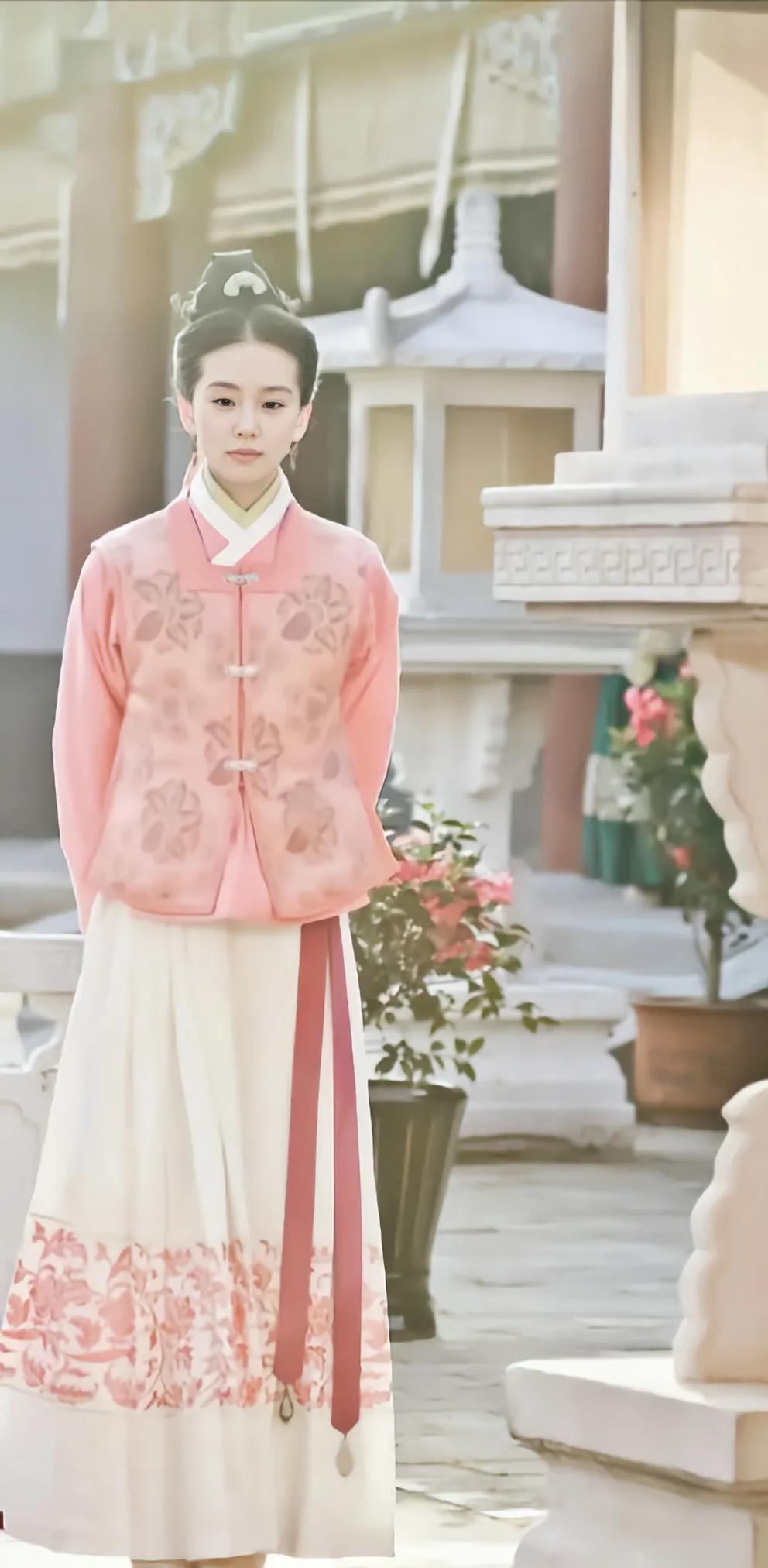 历史上的四大女名医图片,历史上四大女名将