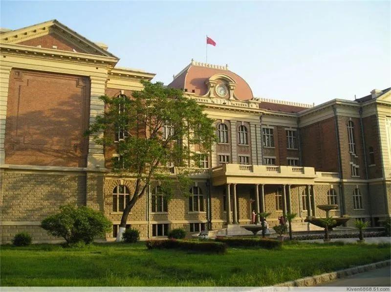 每日一校：天津外国语大学