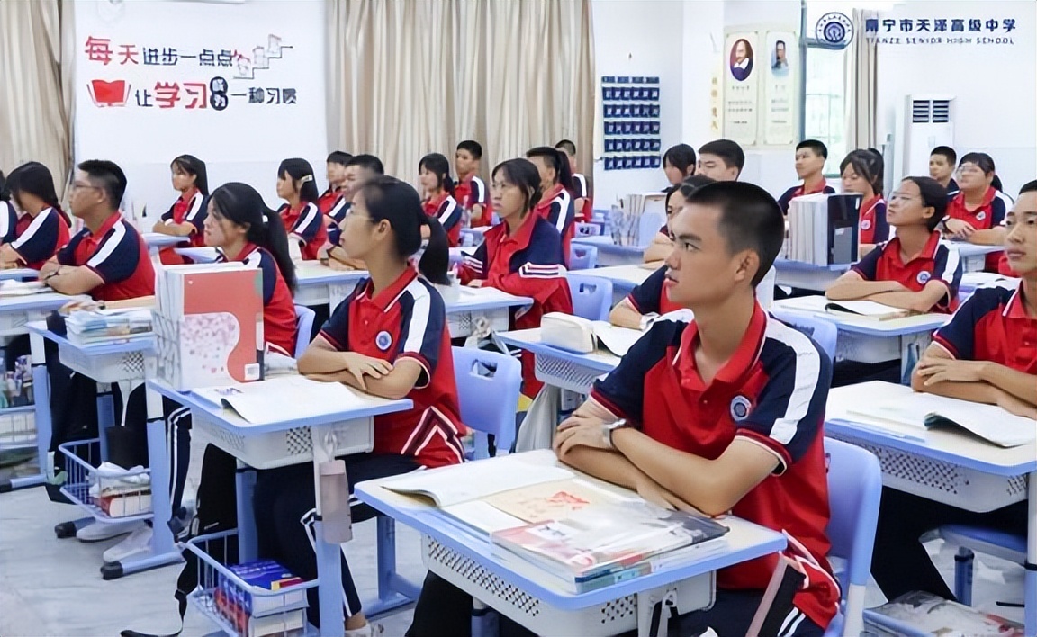 立德树人守初心五育并举育新人,立德树人守初心五育融合育新人