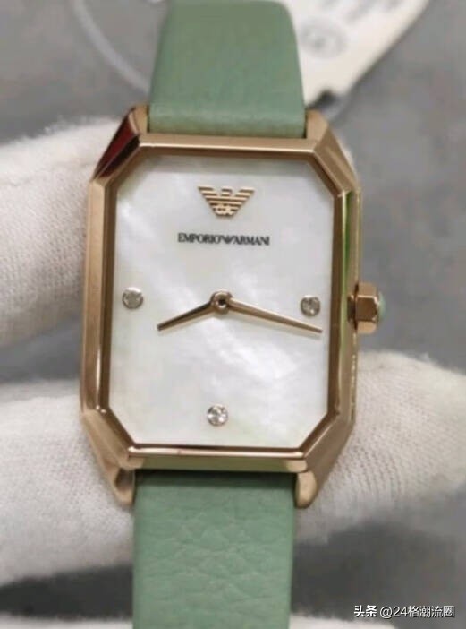 阿玛尼小方表叠戴,阿玛尼小方表
