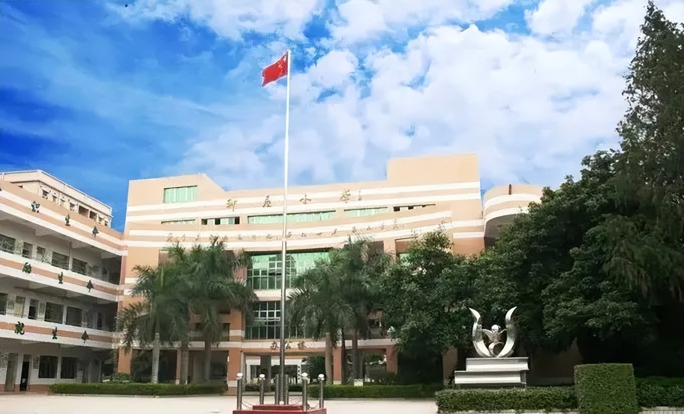 卓越闽泰星奕府取证！建面约85-110㎡精装3-4房，均价6.4万/㎡！