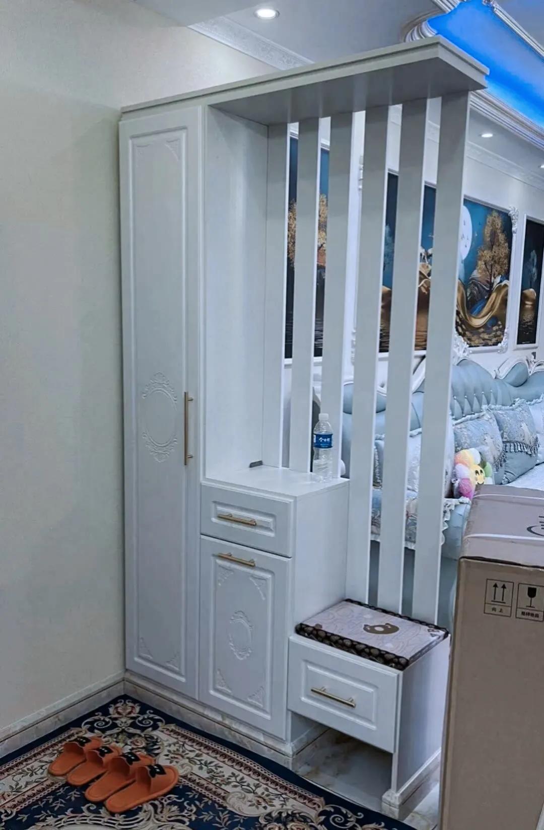 厅与餐厅隔断图,30平方小餐馆隔断墙