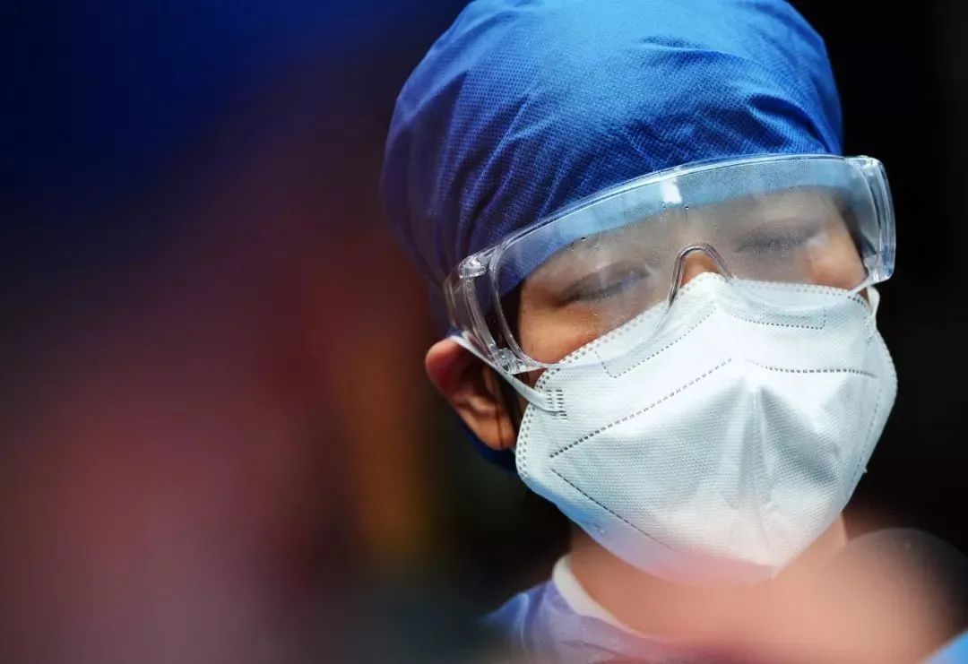 疫情期间牙科依旧爆满,疫情牙科行业怎样转变