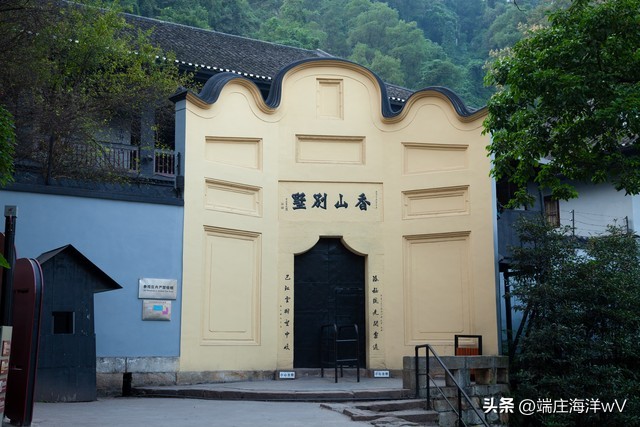 重庆旅游必去十大景点推荐有哪些,重庆旅游必去十大景点推荐打卡