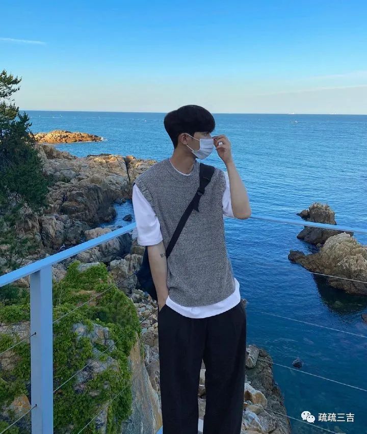 像干净气质的男大学生！3位又帅又会穿的韩国Ins博主夏季穿搭参考