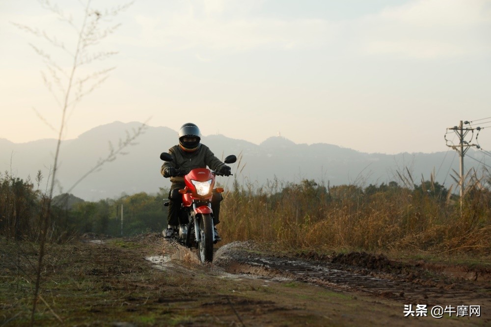 新大洲本田cbf150u摩托车售价,新大洲本田cbf190和铃木酷道155