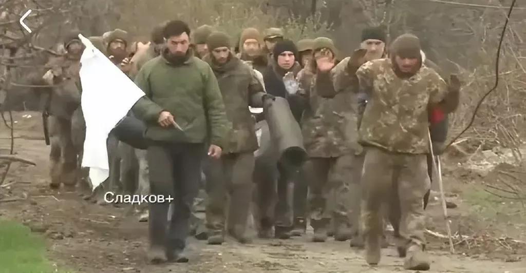 谁怕谁？俄罗斯与美欧“华山论剑”，谁会是下一任“武林盟主”？