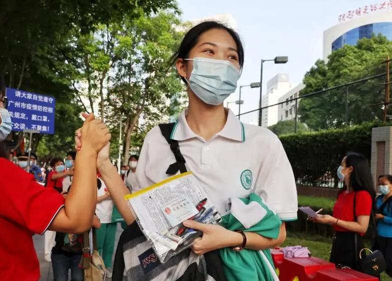 国家认可的野鸡大学名单,最新官方公布野鸡大学