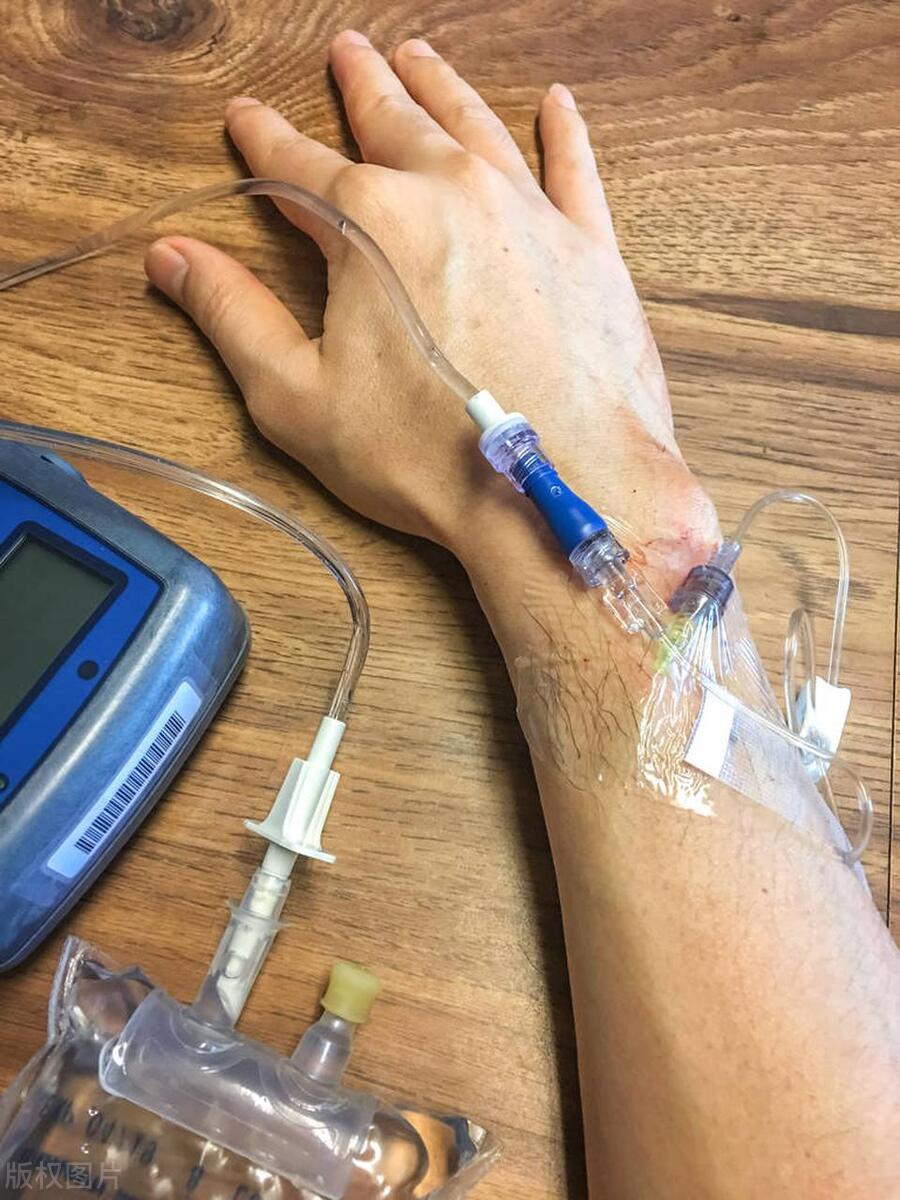 血管堵塞打吊针可以治愈吗,年纪大了打扩血管针好吗