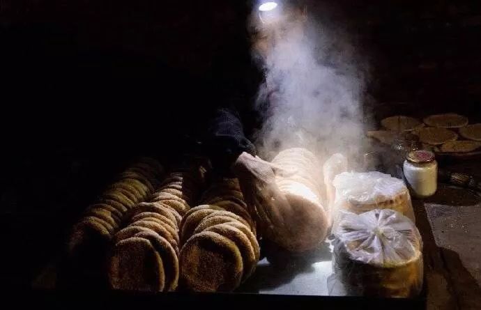 凌晨四点的心酸无人能懂,凌晨四点半的青岛