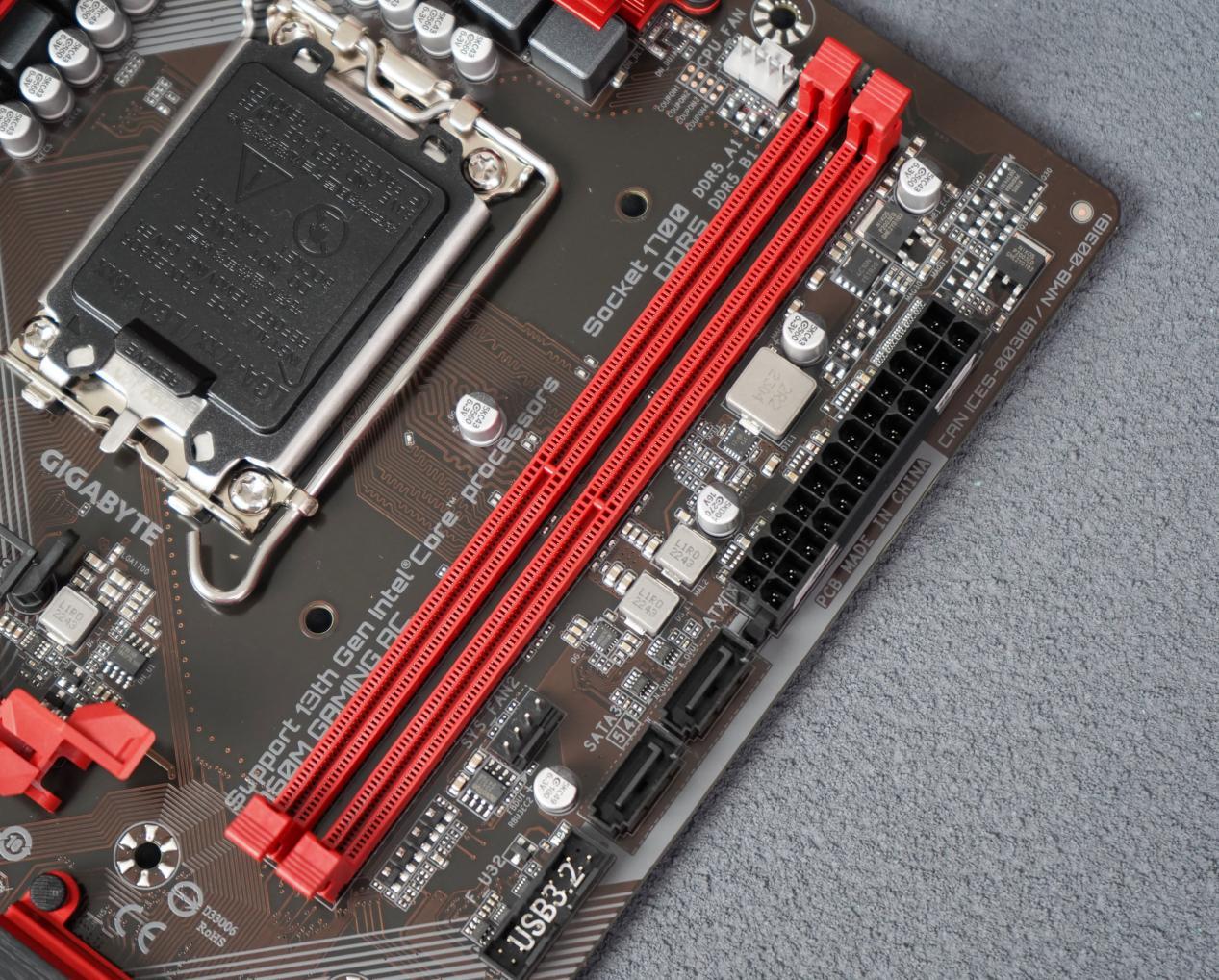 技嘉b760魔鹰小板测评,技嘉B760m魔鹰主板