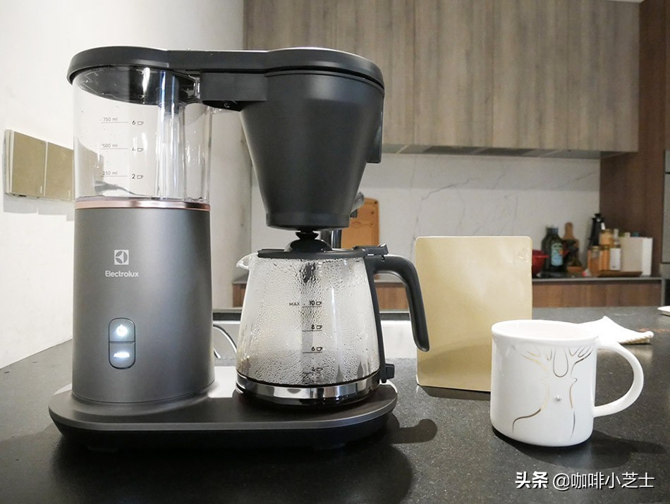 如何选择家用美式咖啡机,咖啡机家用美式怎么做