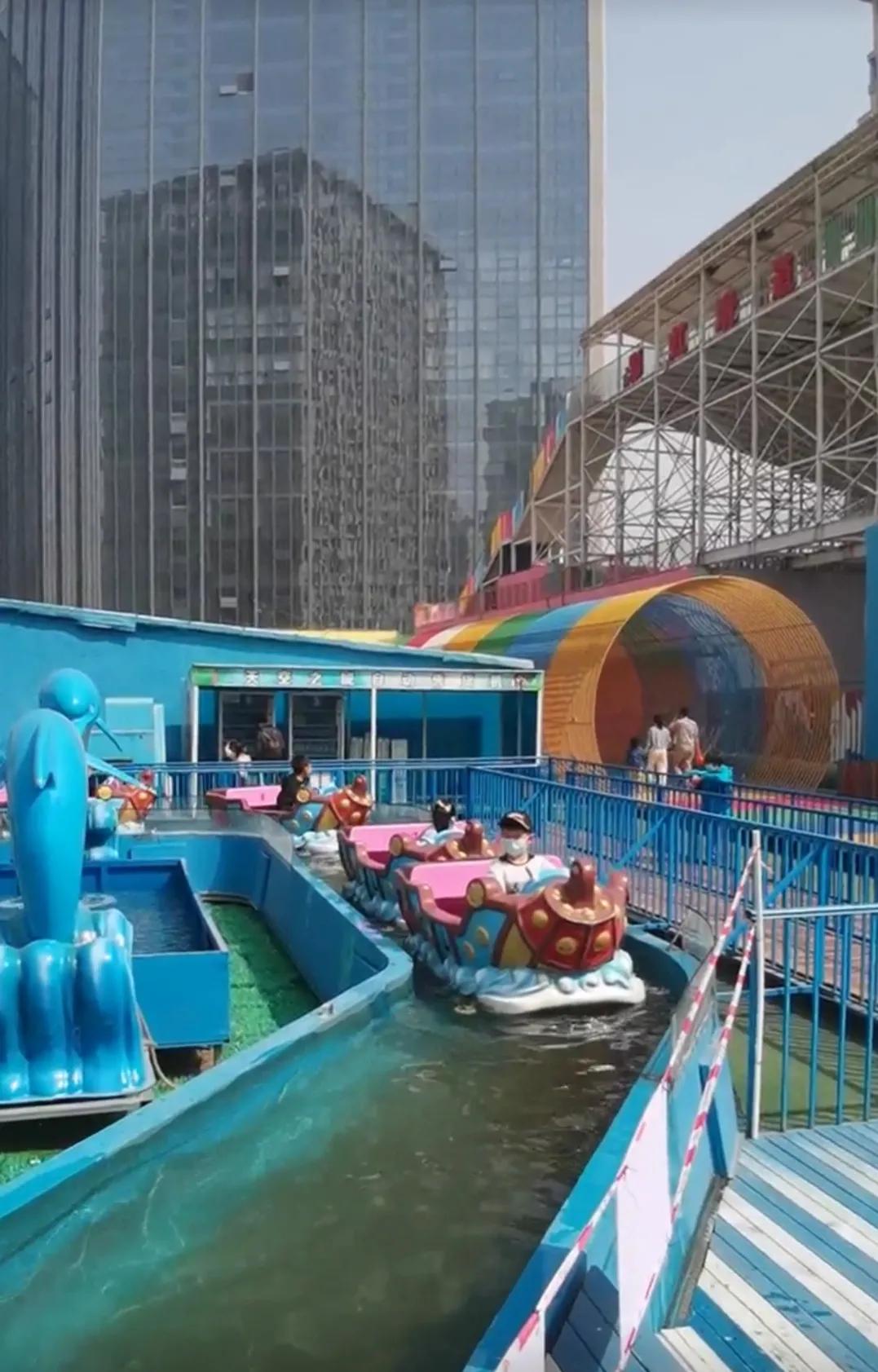 石家庄天空之城全景,石家庄天空之城游乐场门票多少钱