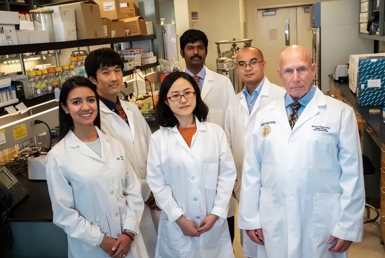 3.2万华裔科学家移籍美国，我国大批科研人才为何会流失？