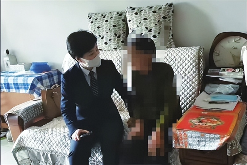 法律顾问进村居法律服务暖人心,公证处上门服务解民忧