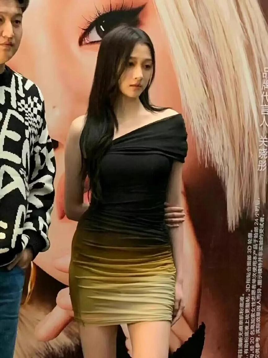 关晓彤壮吗,关晓彤长得壮