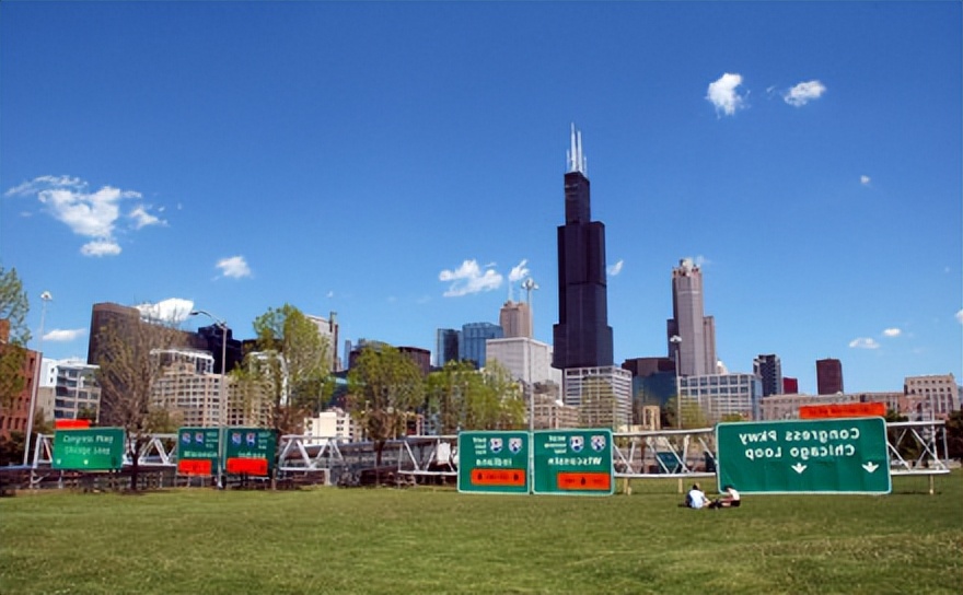 UIC—芝加哥地区规模最大、综合实力最强的公立大学