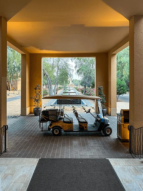 阿联酋丽思卡尔顿,阿联酋野奢帐篷