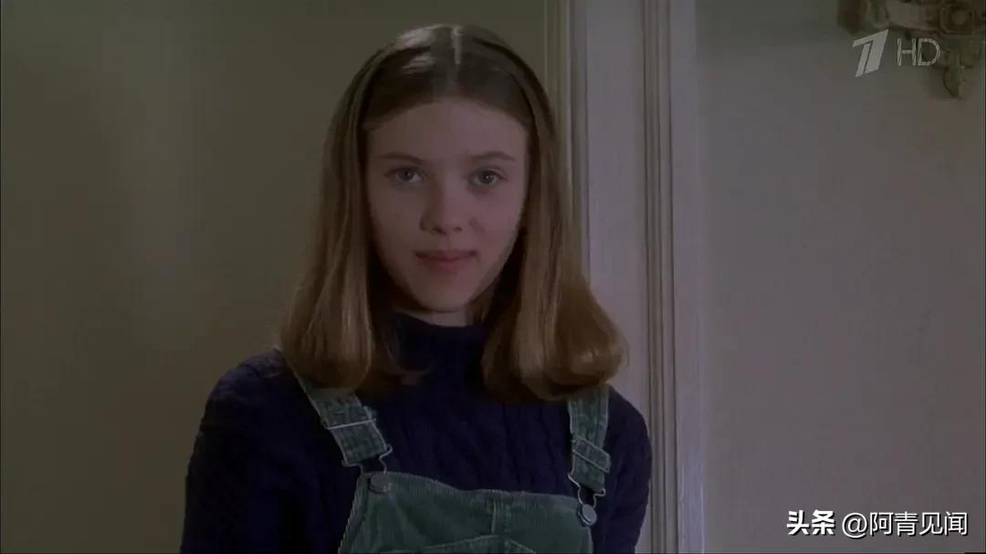 黑寡妇斯嘉丽约翰逊动图,黑寡妇斯嘉丽约翰逊主演的影片