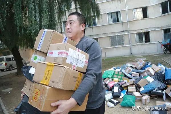 取快递的菜鸟驿站靠什么赚钱,取件不收费的菜鸟驿站靠什么赚钱