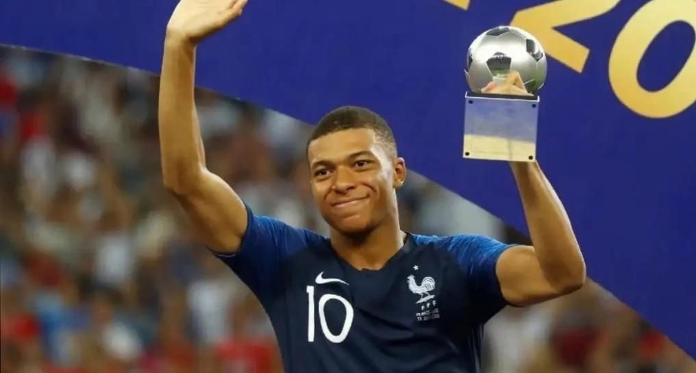 足球界评论最佳球员,2019年天下足球梅西的20大进球