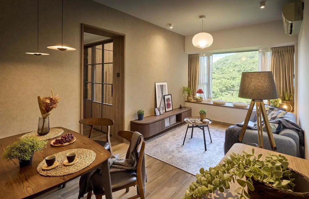 原木风好看还是高雅灰好看,深色原木风越看越耐看