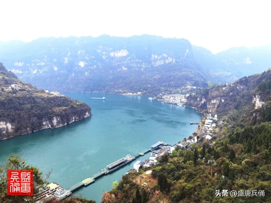 以三峡旅游闻名的湖北宜昌,长江三峡西陵峡美妙风光