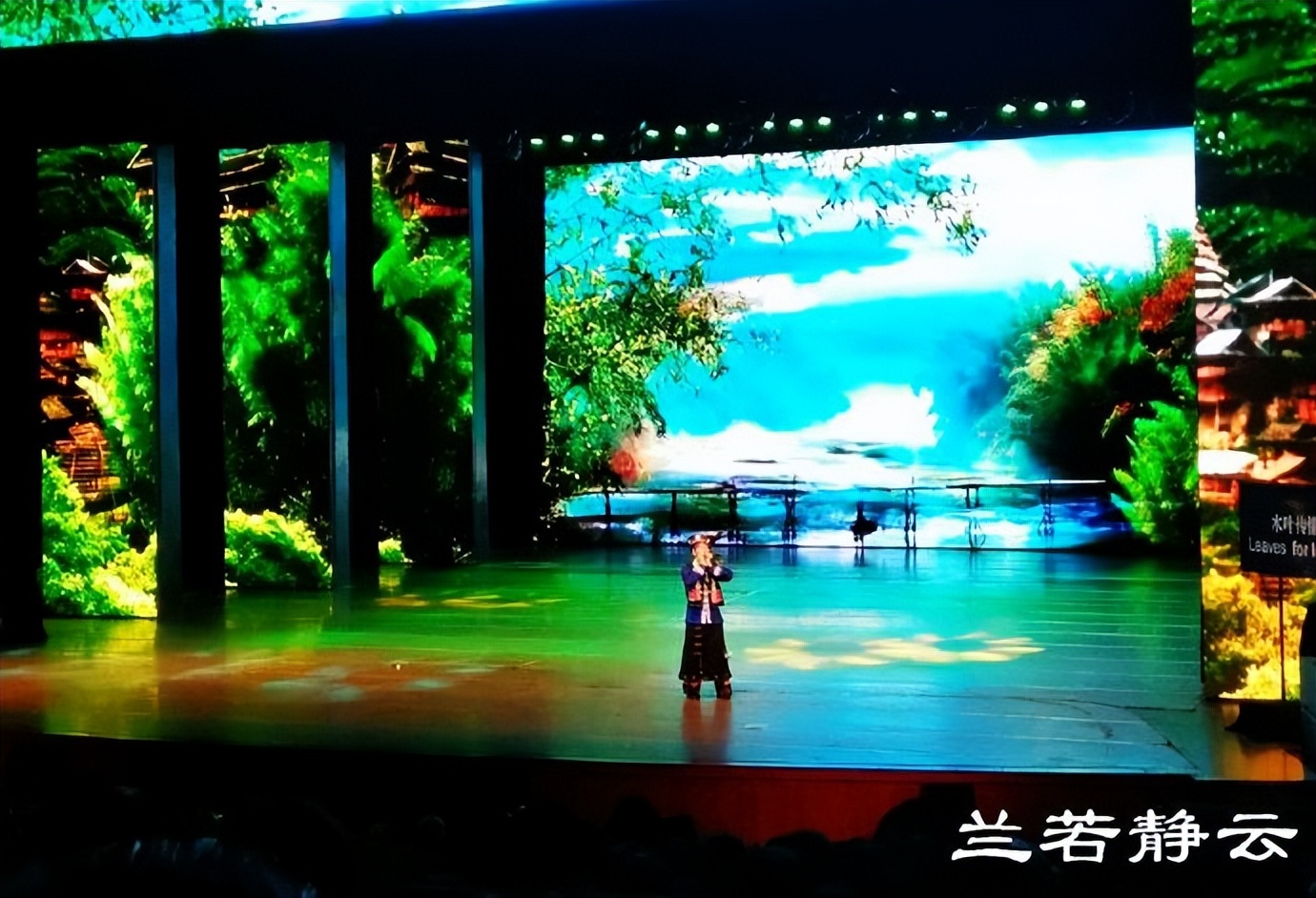 贵阳多彩贵州位置,贵阳多彩贵州城风景区