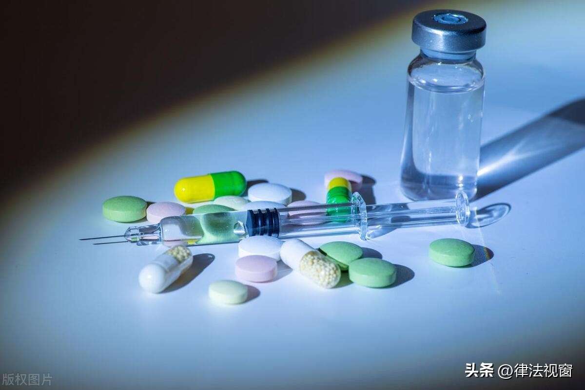 老汉在自家车内迷奸100多名女子，400多部不雅视频被传到网上