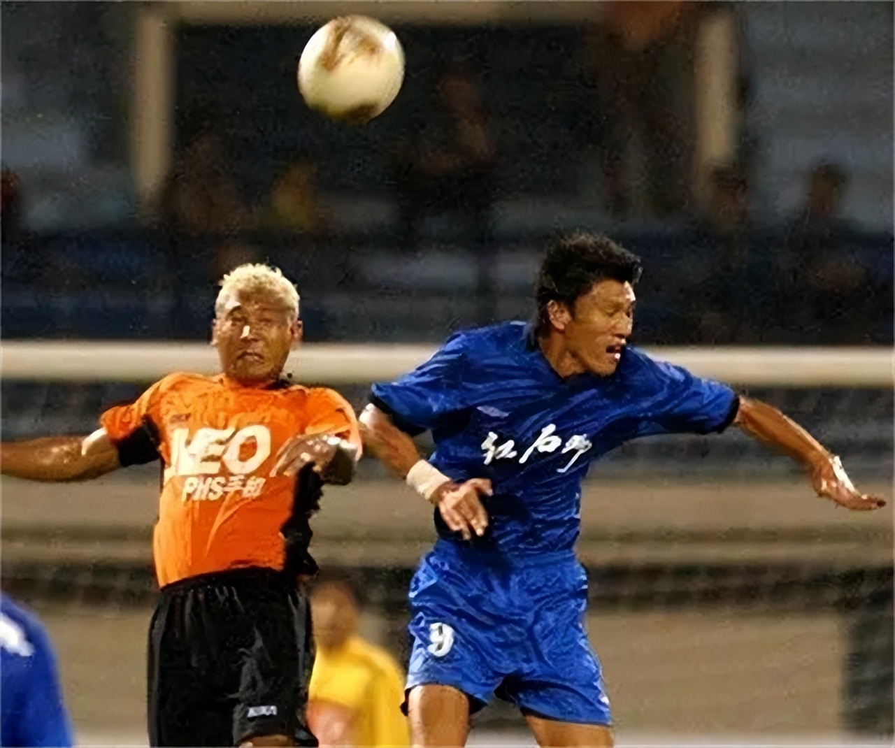 前国脚孙贤禄和贝利互换球衣,孙贤禄最新消息