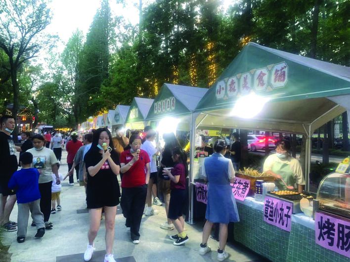 如何激活城市“夜经济”？扬州后备箱市集：装得下梦想，拉得动经济