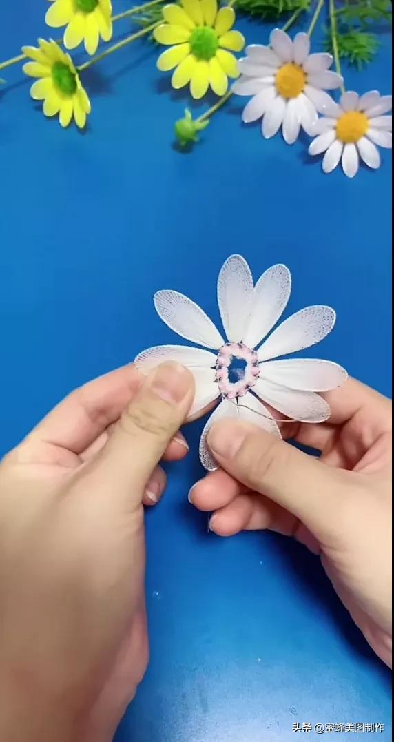 高手在民间根雕做得栩栩如生,看起来很牛逼的手工制作