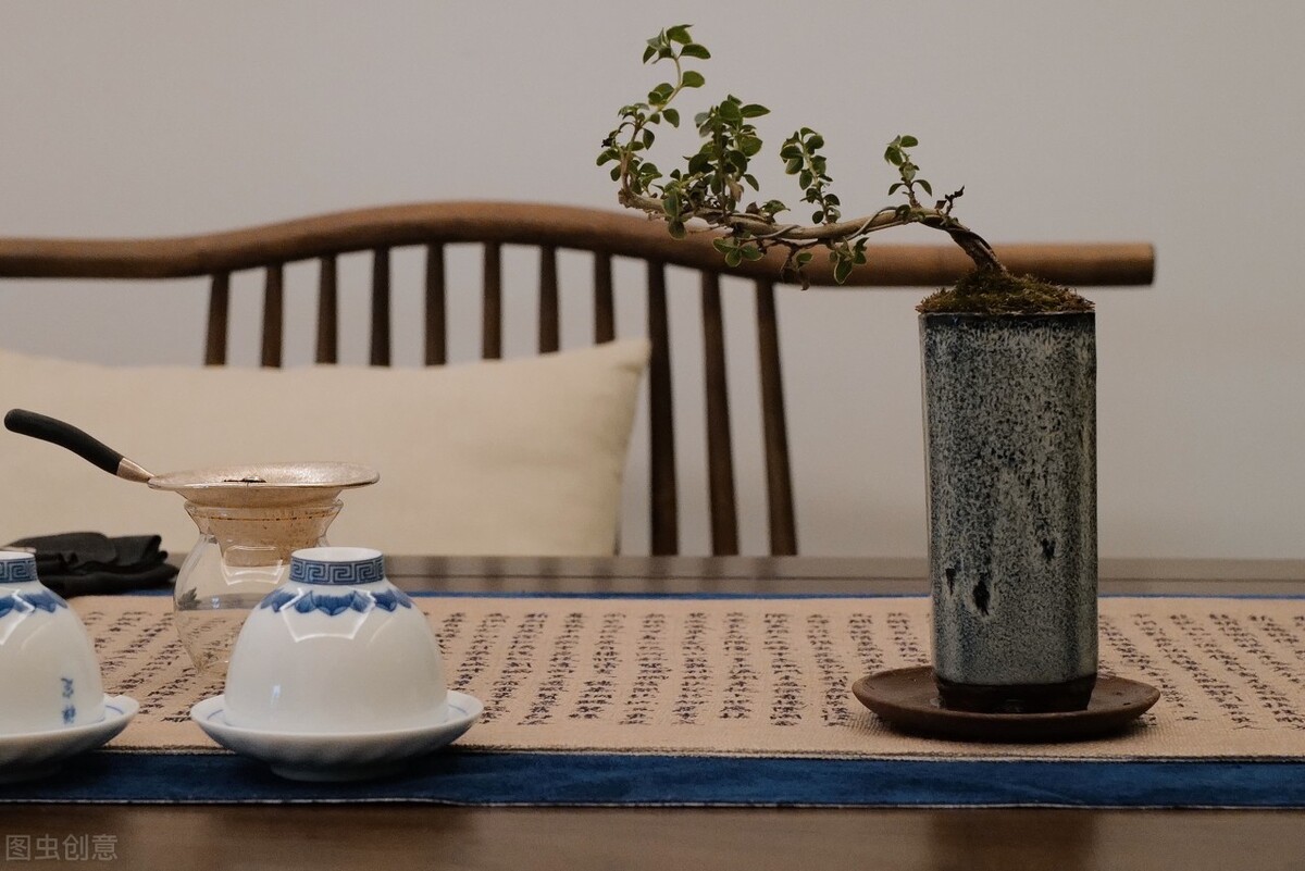 40多岁的女人命怎么这么苦,过来人的忠告女人可晚嫁