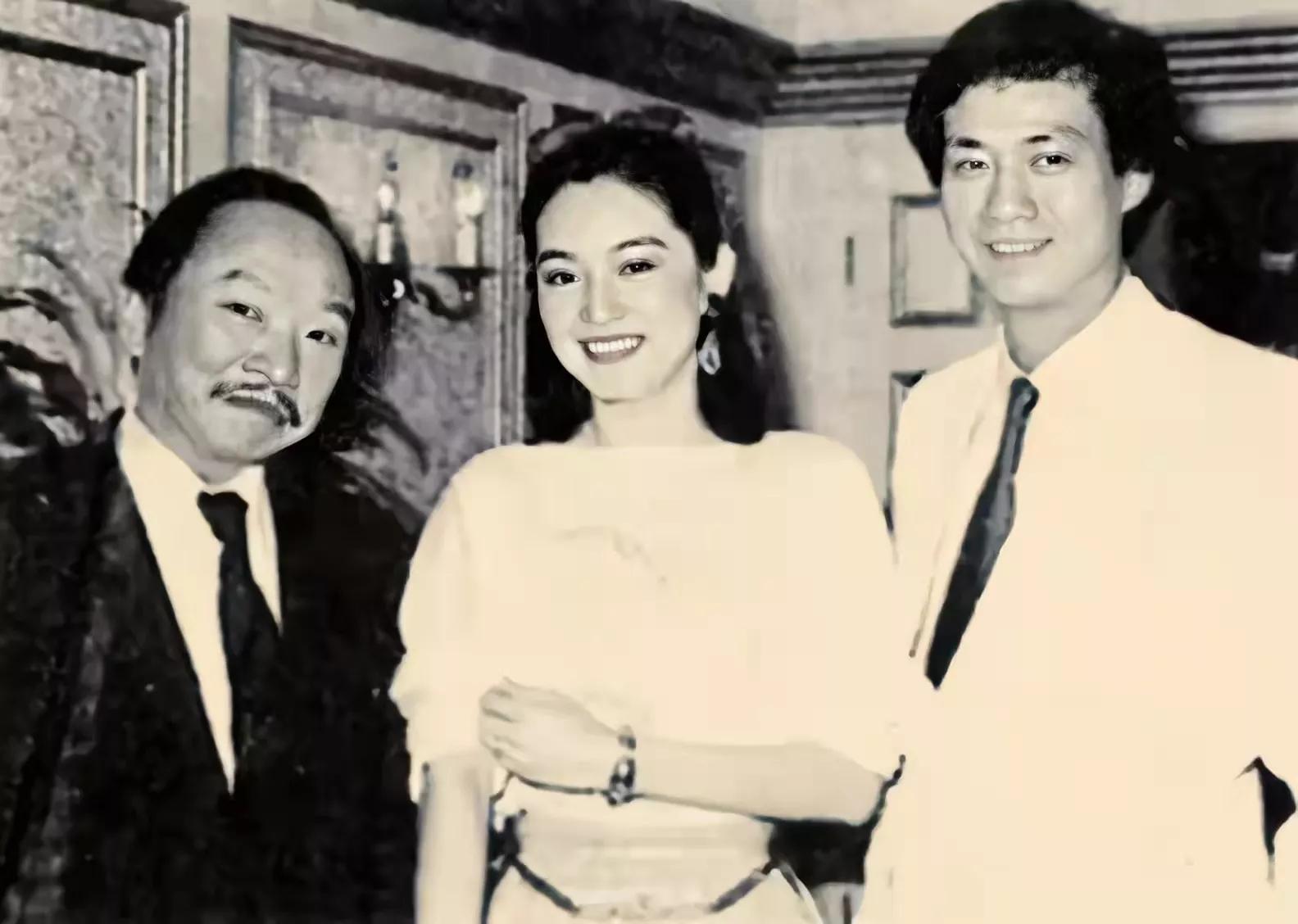 楚留香和铁中棠是同一时期人吗,小李飞刀楚留香铁中棠的关系