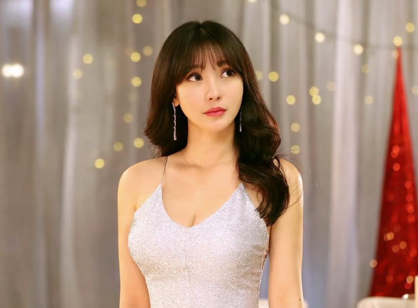 浜洪棿钂稿彂涓煶宀╃殑鐗囨,浜洪棿灏ょ墿韬櫡鏁村娣辨笂