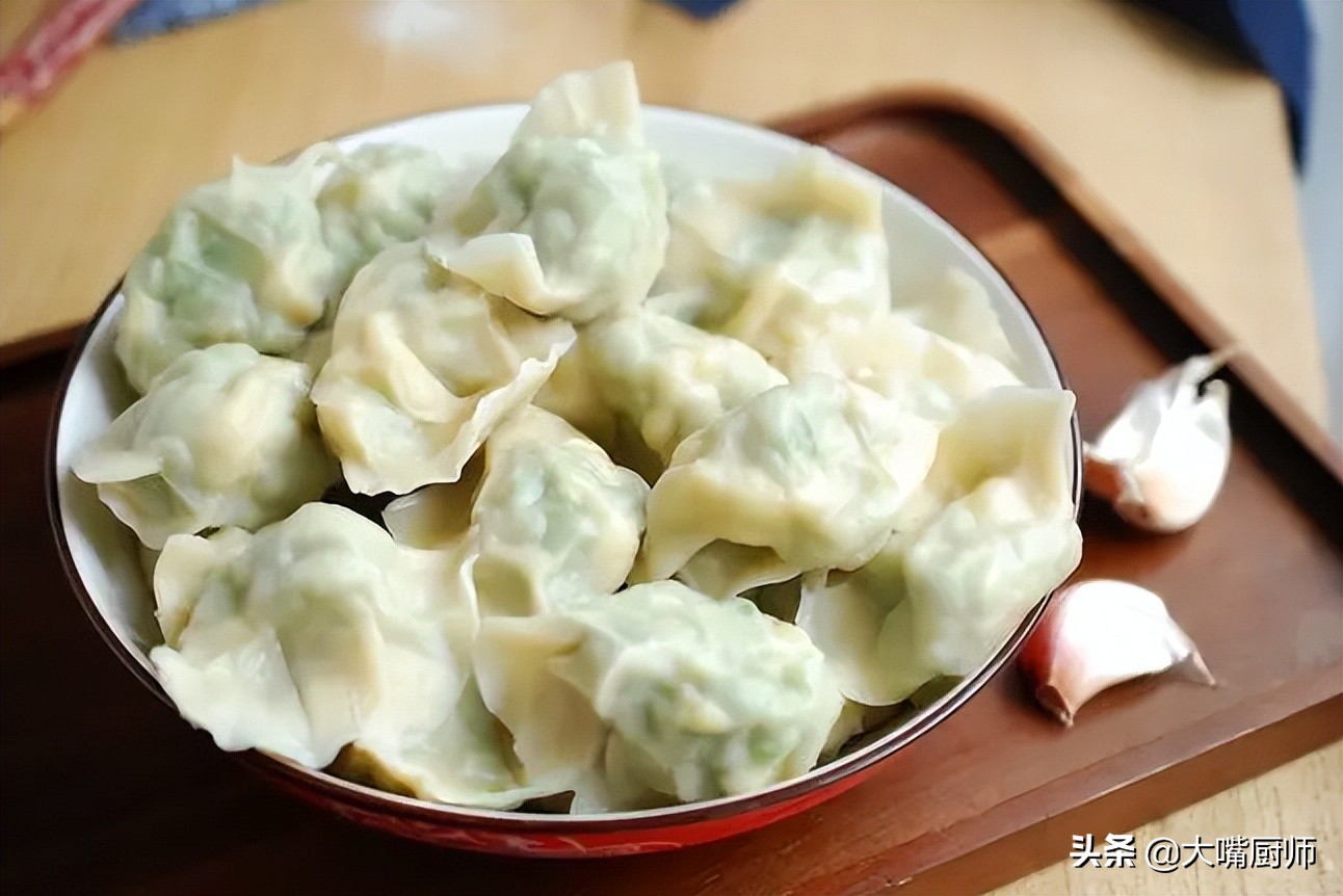 这个季节素馅饺子吃什么馅的好,夏季吃啥素馅饺子好吃