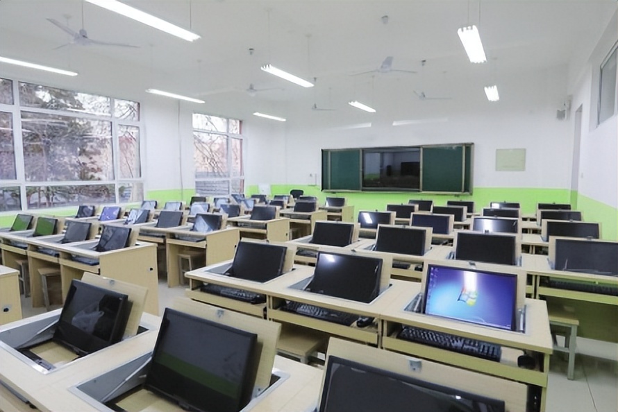 知行合一，方见教育本真——多面解析邯山区滏河学校