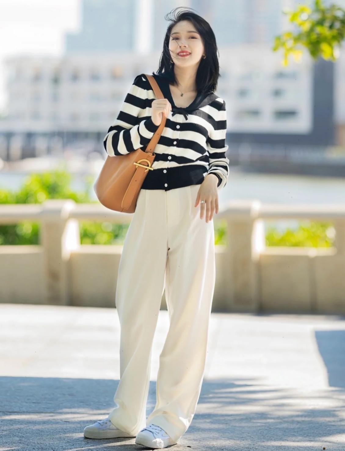 春季高帮小白鞋的穿搭,春天好看的小白鞋