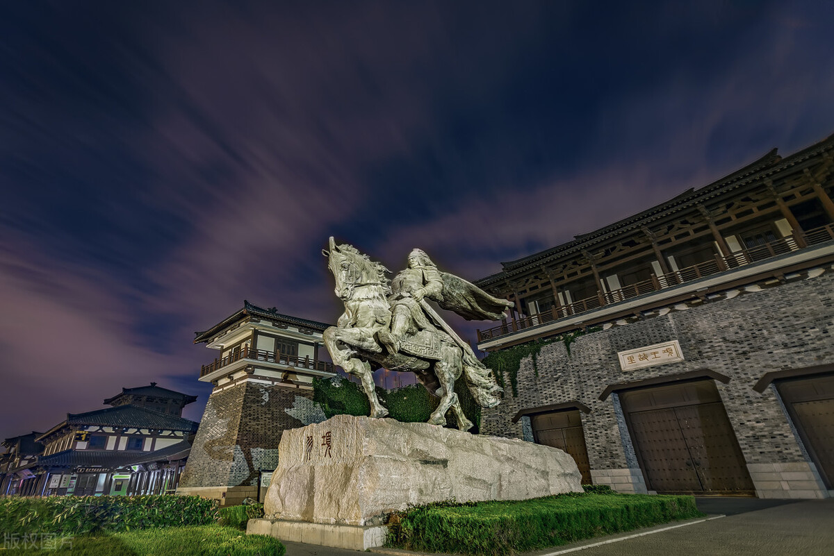 项羽真实最后是怎么死的,项羽到底是怎么样的人