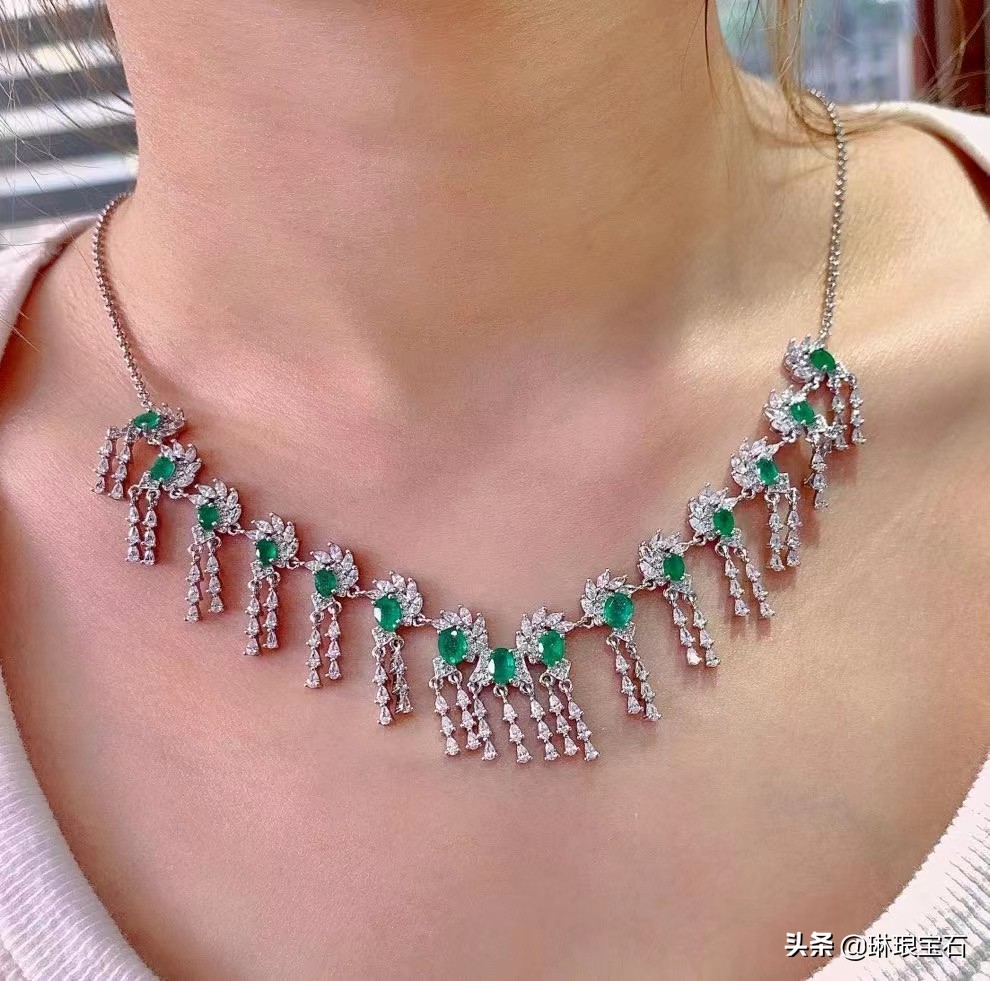 s925法国清冷银灰珍珠项链,s925银绿翡翠项链