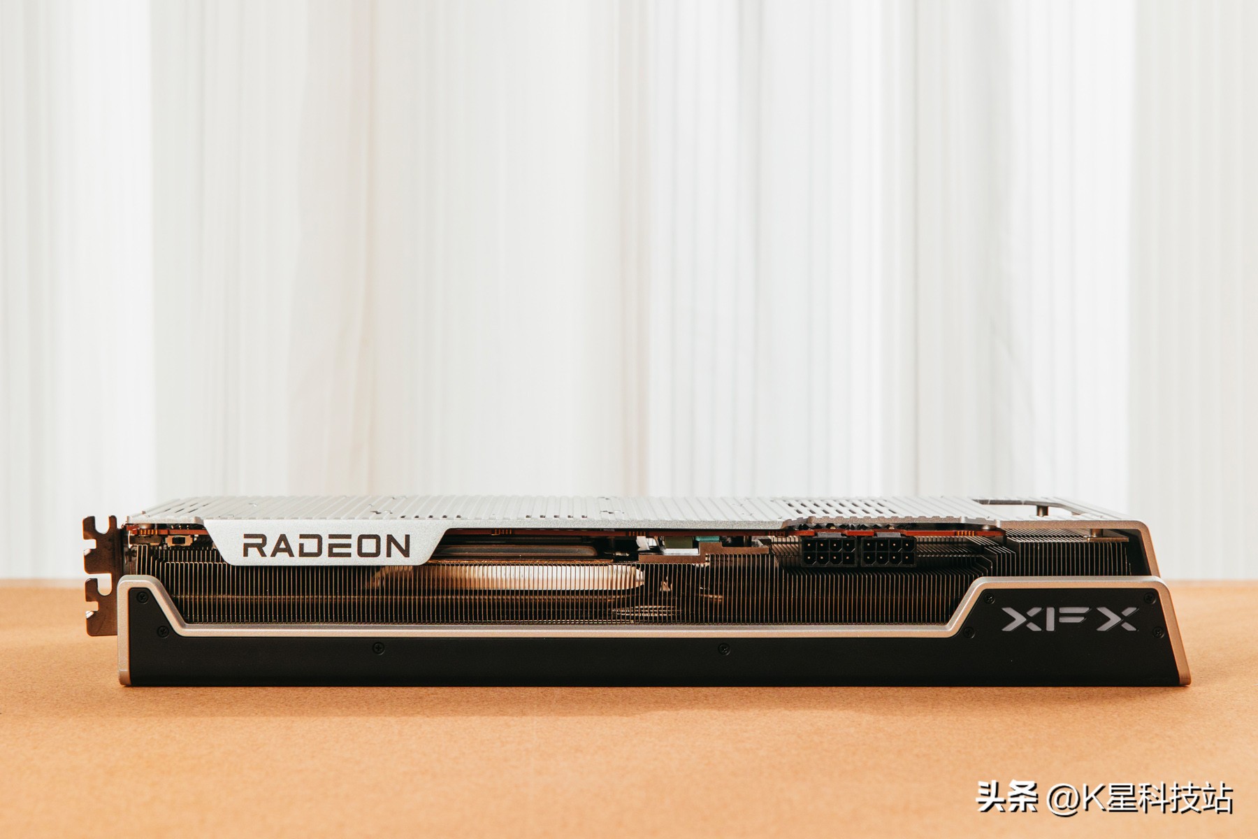 华硕x670e-egaming开箱评测,华硕x670e怎么选择