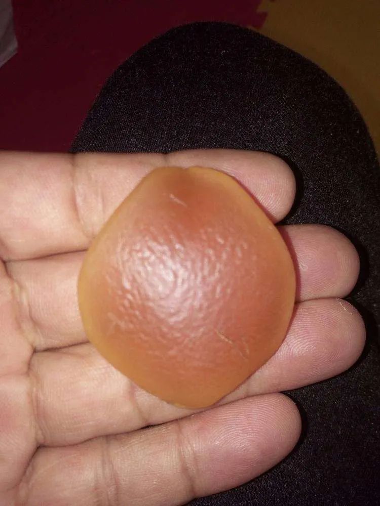 哪种手串更容易上包浆,有的手串有股臭味