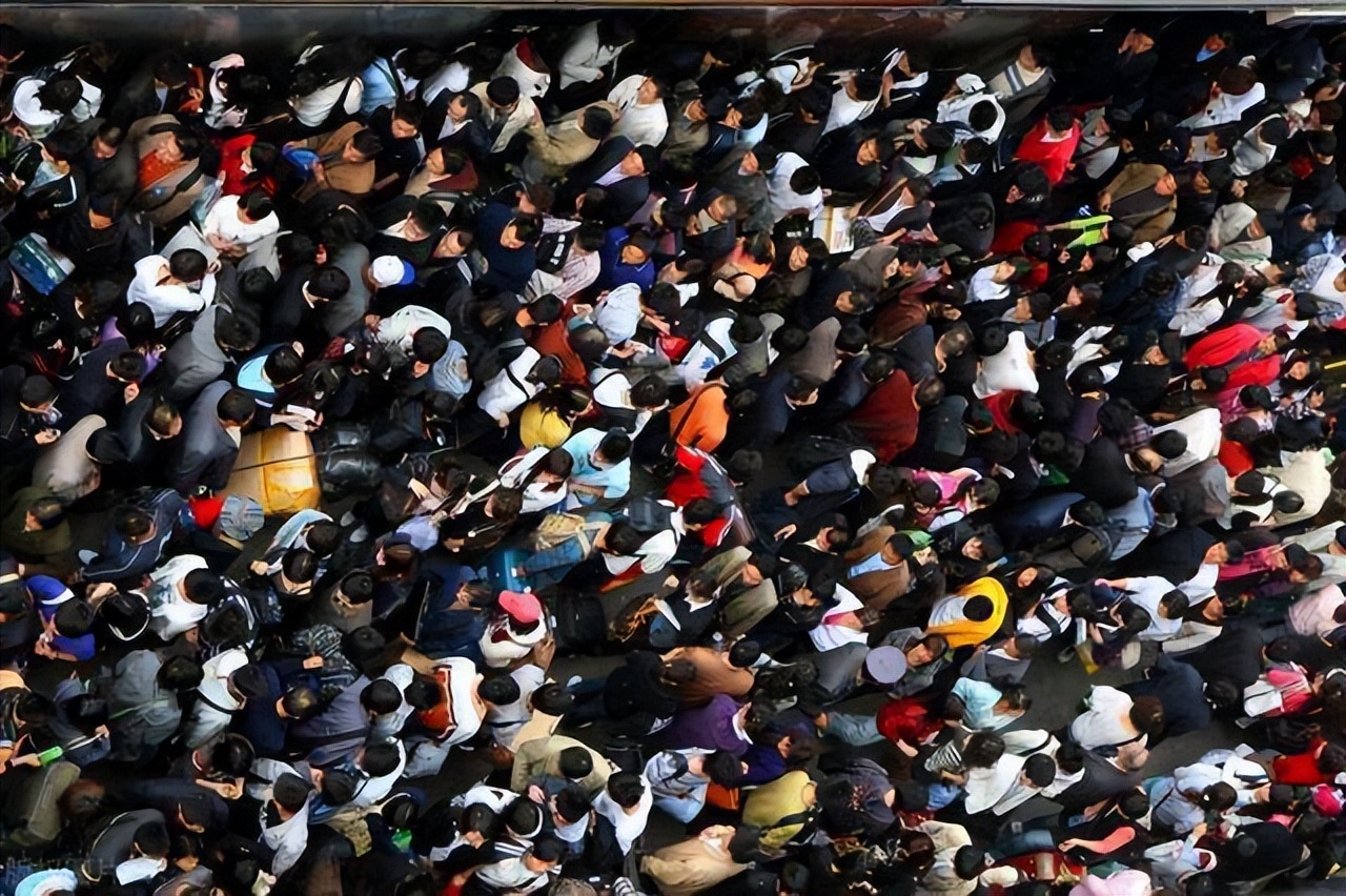 我是一个潮汕人，给女明星当司机两年，她向我求婚，我该怎么办？