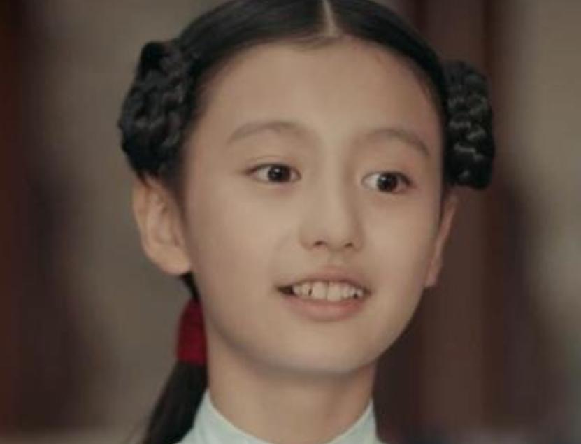 盘点10位童星今昔对比,10位长残的童星今昔对比合集