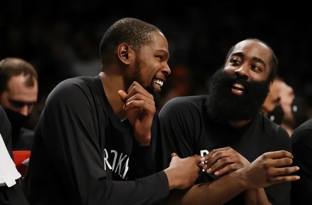 怎么判断自己打篮球什么位置,如何判断自己适合打哪个位置篮球